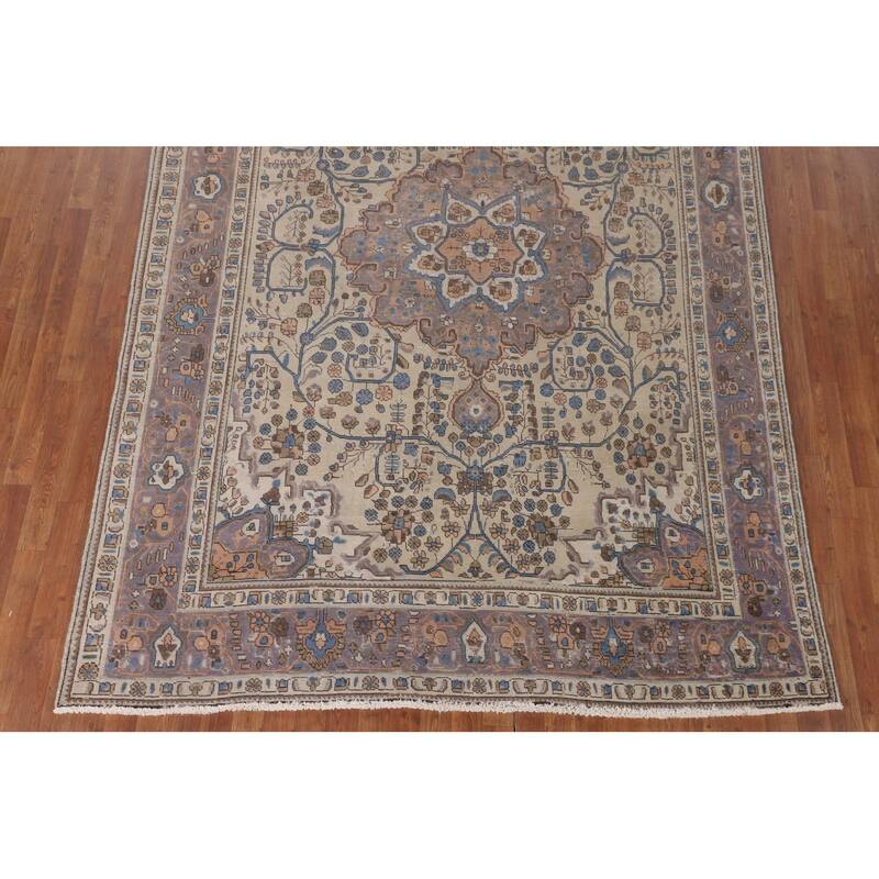 Traditional Tabriz Persian Vintage Rug Hand-Knotted Wool Carpet - 6'10"x 9'10"