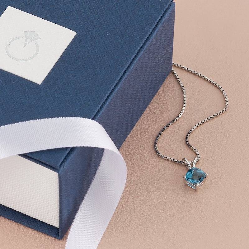 14k White Gold 0.98 ct London Blue Topaz Pendant Necklace