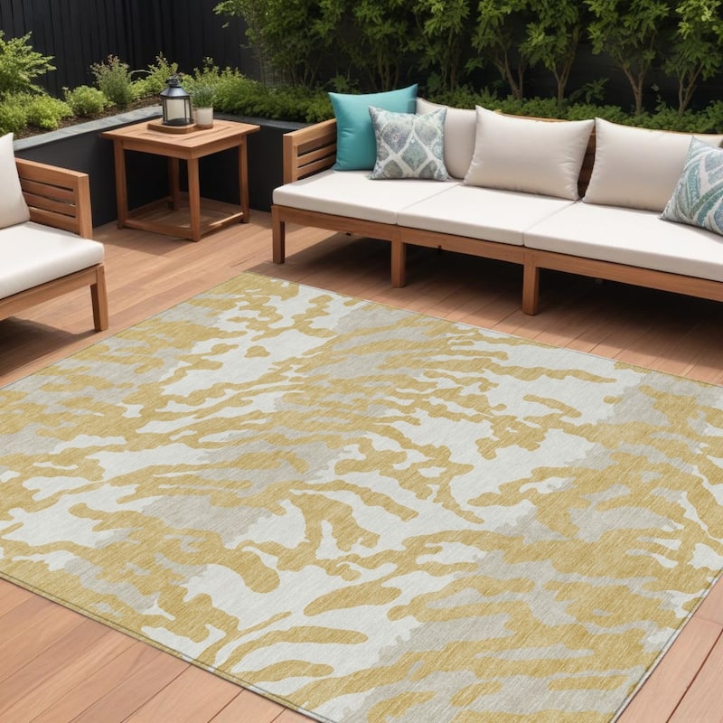 HomeRoots Animal Print Transitional Rectangle Outdoor Rug - 8' X 10'