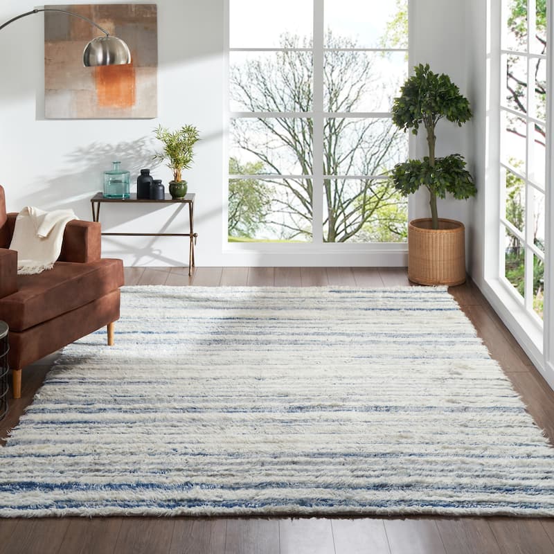 Abstract Shag Blue/White Area Rug