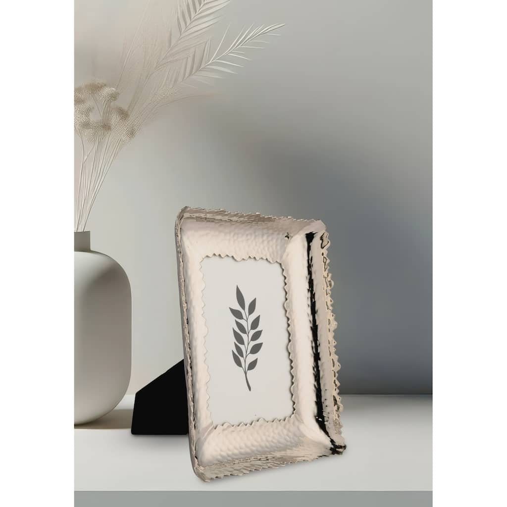 Abstract Brass Rectangular Picture Frame - for 4" x 6" Photo - Silver - 4-inchx6-inch