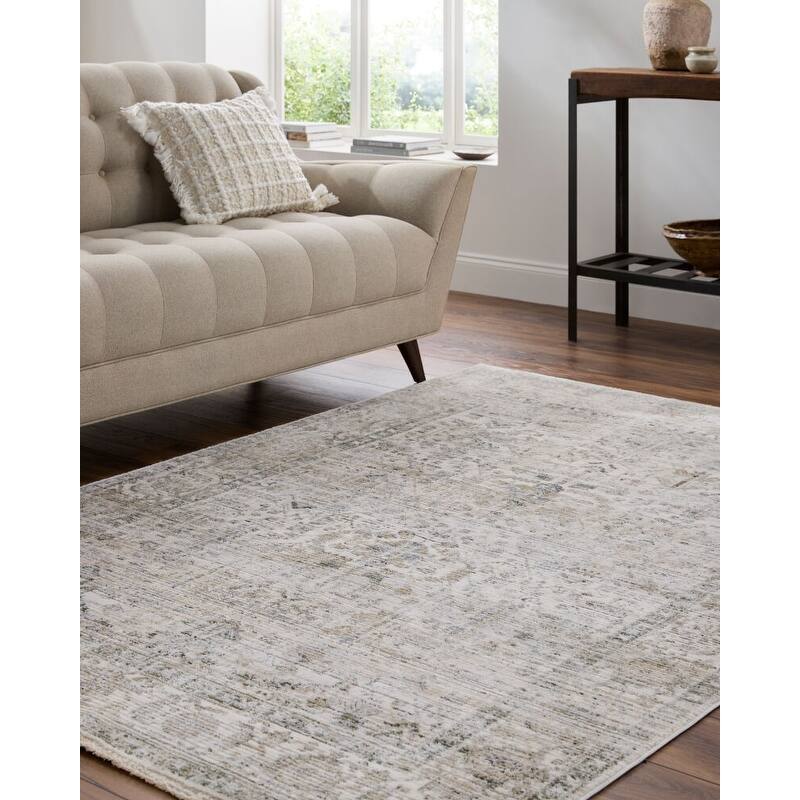 Livabliss Edmonton Traditional Area Rug - 5'3" x 7' - Medium Gray