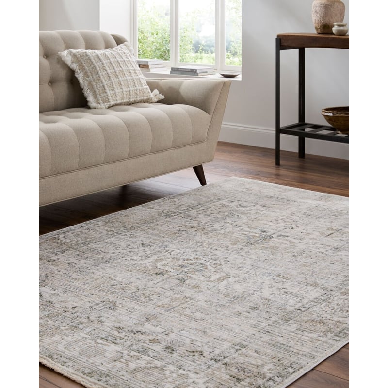 Livabliss Edmonton Traditional Area Rug