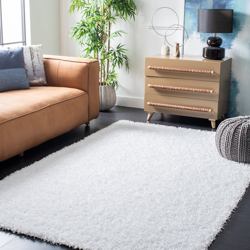 SAFAVIEH Monterey Handmade Shag Area Rug - 9' x 12' - White