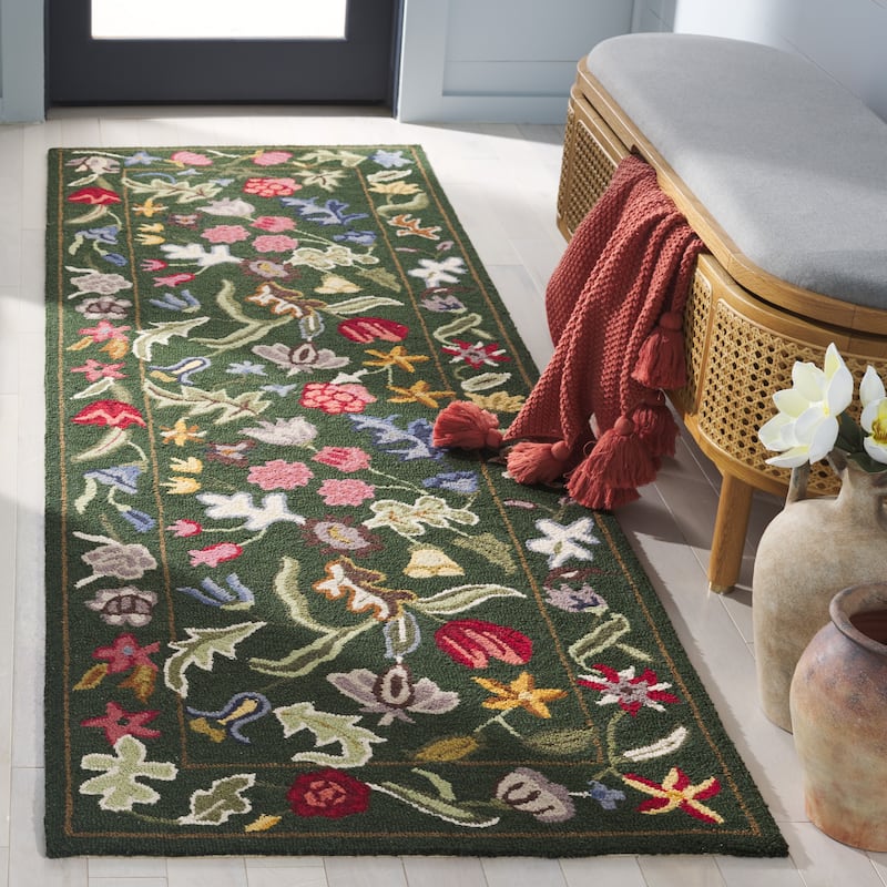 SAFAVIEH Handmade Chelsea Todora Oriental Wool Rug - 2'6" x 8' Runner - Green/Pink
