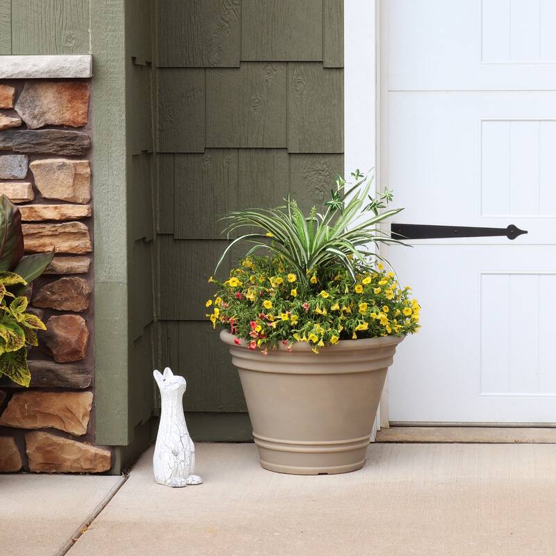 Sunnydaze Franklin Outdoor Flower Pot Planter - Beige - 20-Inch - Single - Single - Beige|Beige