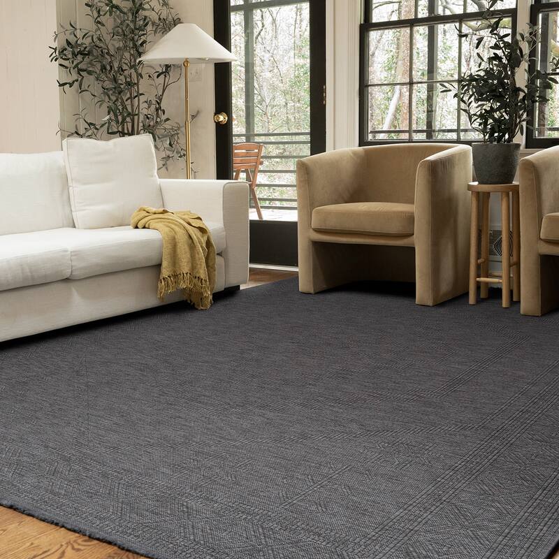 Alameda Solid Color Medallion Machine Washable Indoor Area Rug