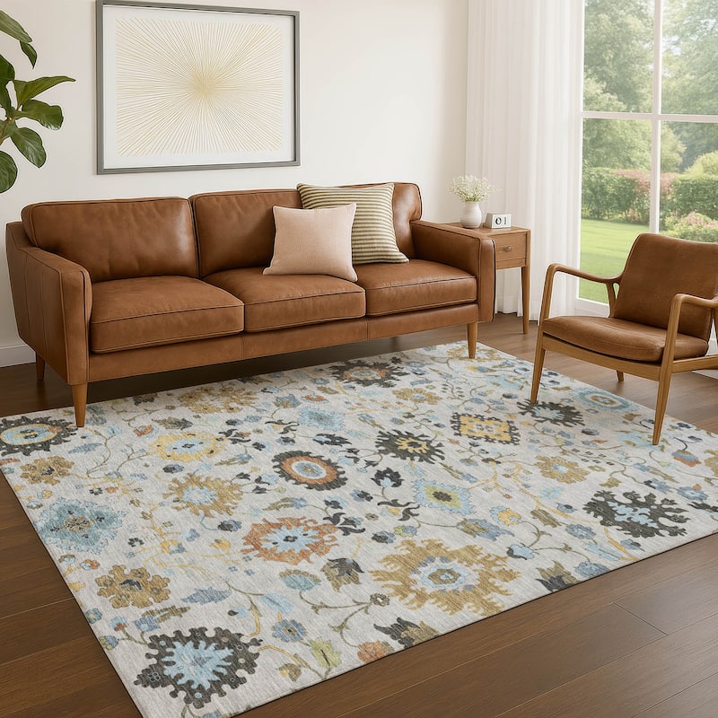 Machine Washable Indoor/ Outdoor Traditional Marci Chantille Rug