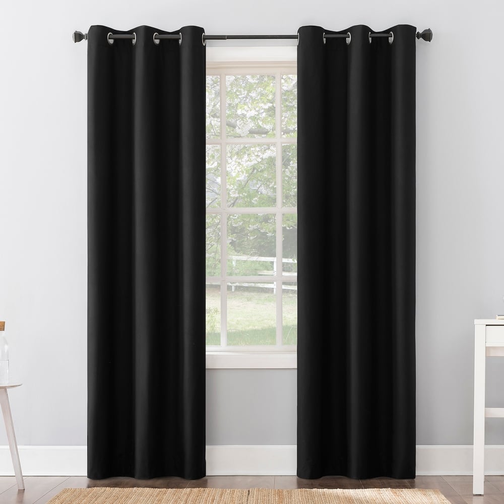 Sun Zero Cyrus Thermal Total Blackout Grommet Curtain Panel, Single Panel