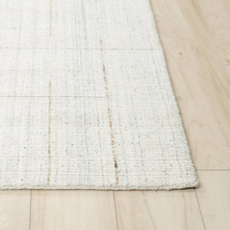Alora Decor Chic Hand Loomed Abstract Lined Rug