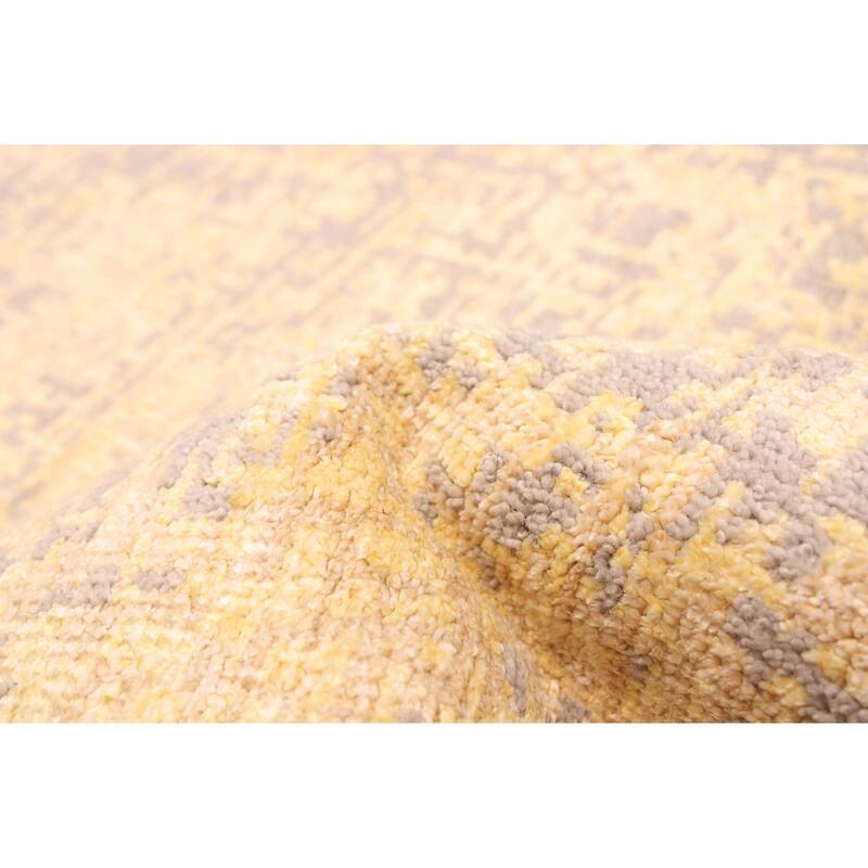 ECARPETGALLERY Hand-knotted Elysian Light Gold Silk, Wool Rug - 6'7 x 9'11