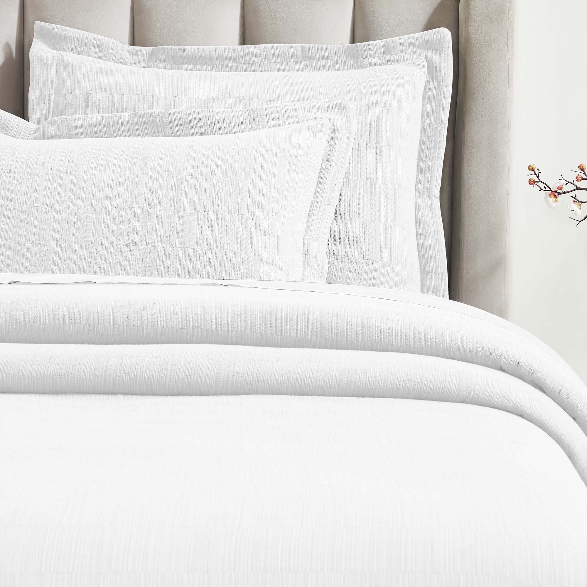 Superior Zenith Cotton Matelasse Bedspread and Sham Set