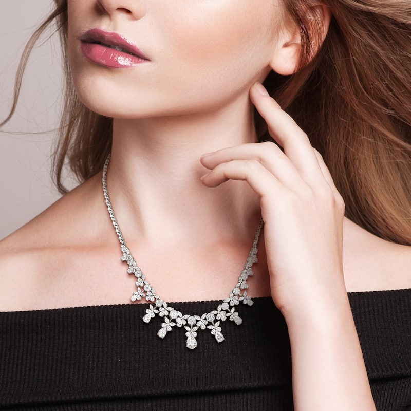 Miadora 15 1/4ct Multi-Shaped Lab-Grown Diamond Graduated Bib-Style Floral Necklace 14k White Gold