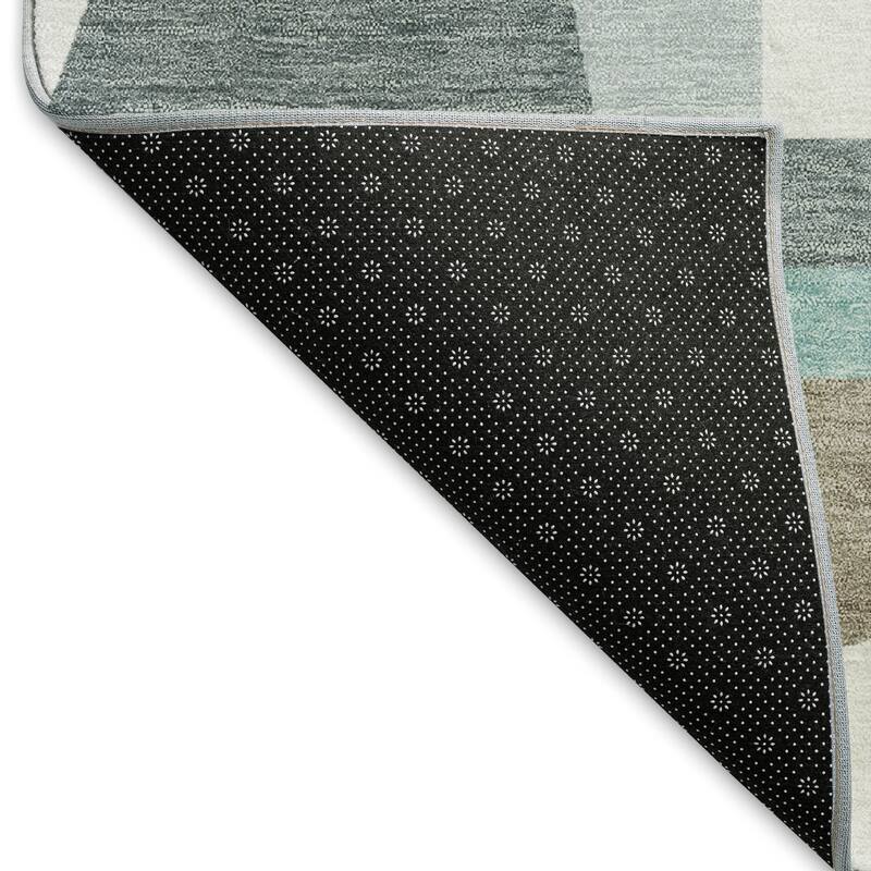 Machine Washable Indoor/ Outdoor Contemporry Mosaic Chantille Rug