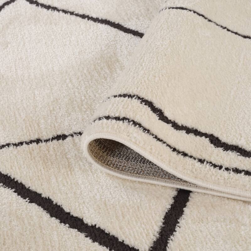 Mulan Ivory Moroccan Power-Loom Area Rug 2' x 3'