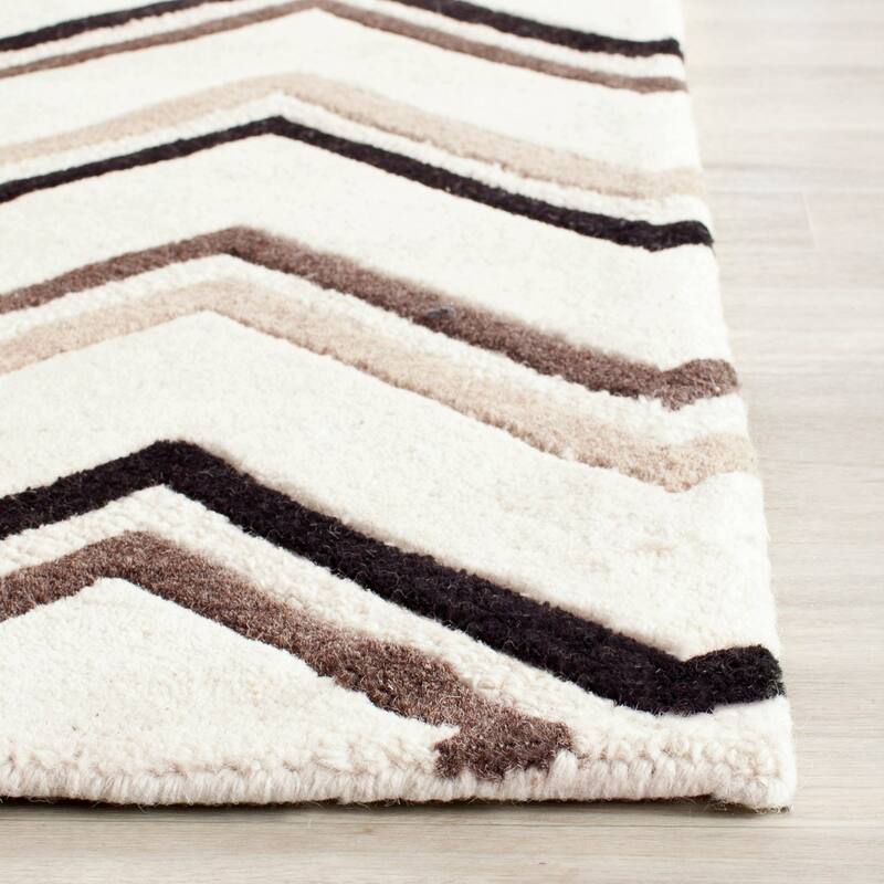SAFAVIEH Handmade Cambridge Abbie Modern Moroccan Wool Rug