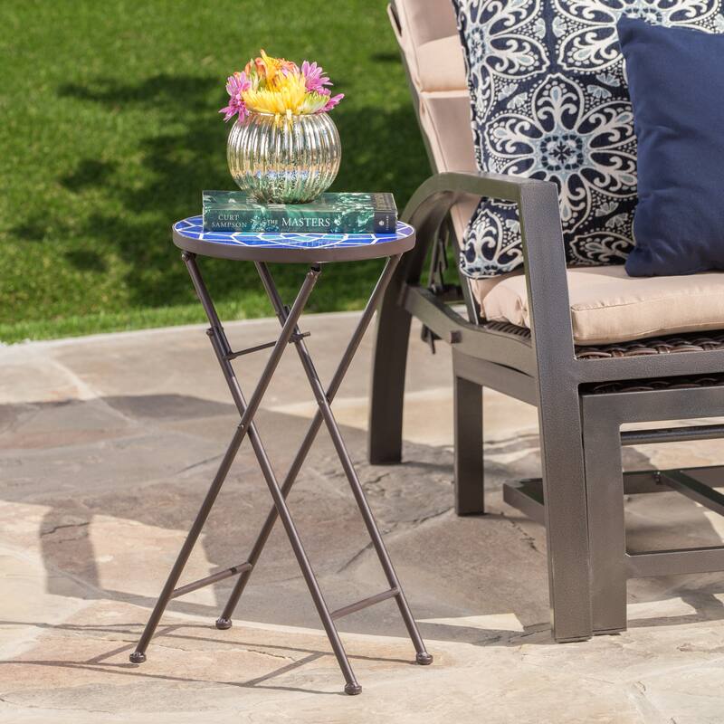 Fresh Breeze Accent Table