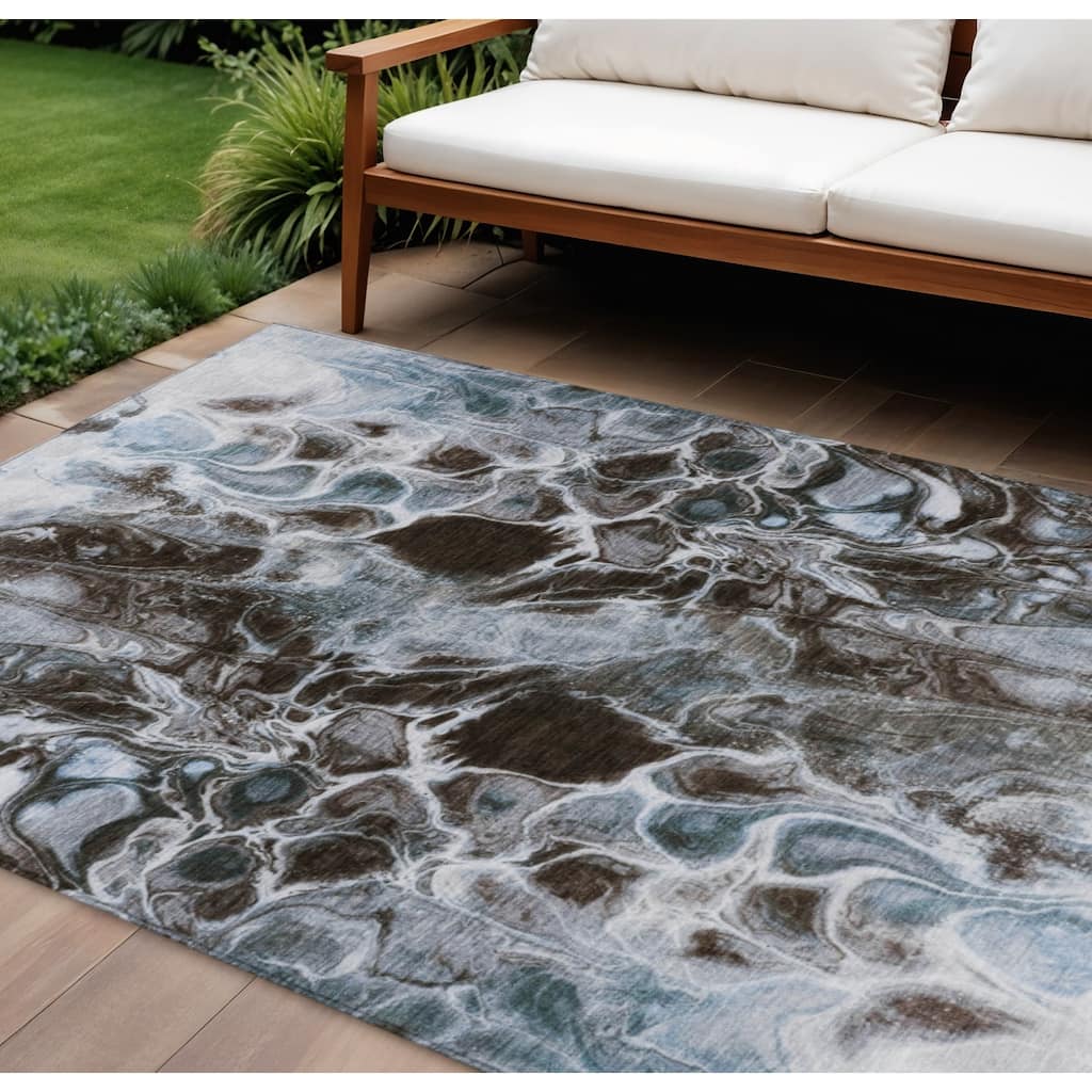 HomeRoots Abstract Transitional Rectangle Outdoor Rug