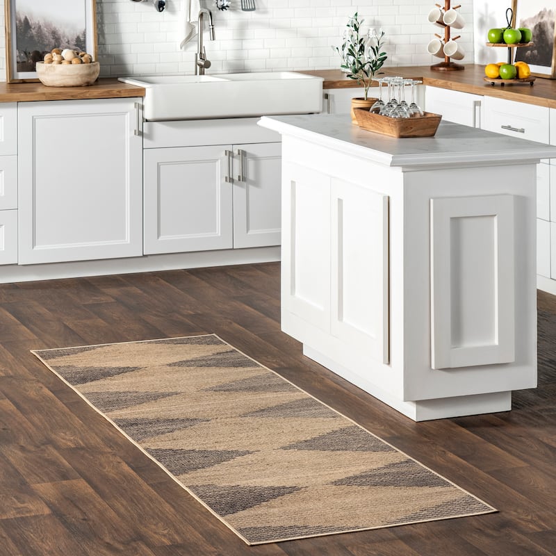 Nuloom Dori SuperiorWash Tribal Easy-Jute Machine Washable Area Rug - 2' 6" x 8' - Natural - Runner