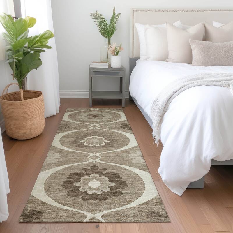Machine Washable Indoor/ Outdoor Chantille Floral Geo Rug