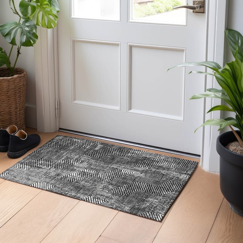 Machine Washable Indoor/ Outdoor Chantille Contemporary Maze Rug