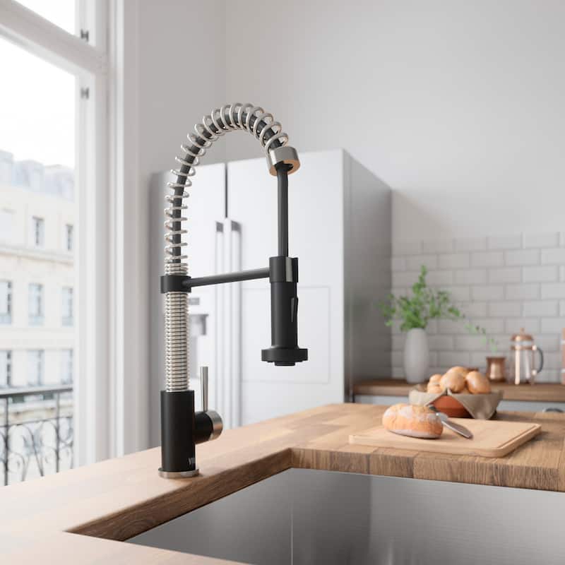 VIGO Edison 19" H Single Handle Pull-Down Sprayer Kitchen Faucet