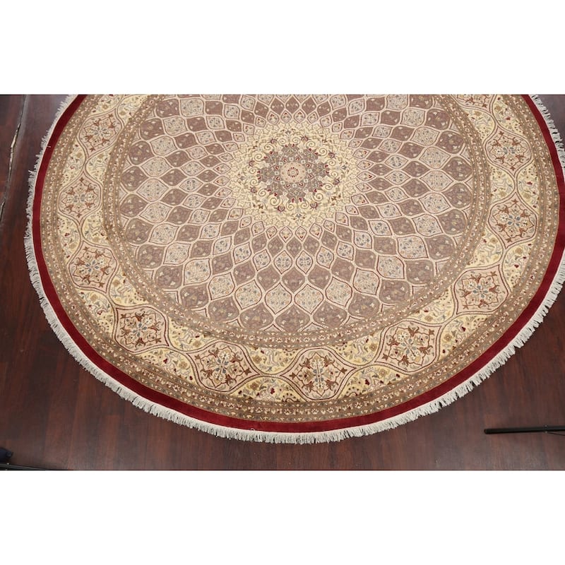 Wool/ Silk Vegetable Dye Floral Qum Oriental Area Rug Handmade Carpet - 10'1" x 10'2" Round
