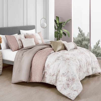 Nayomi Luxury 7 Piece Comforter set