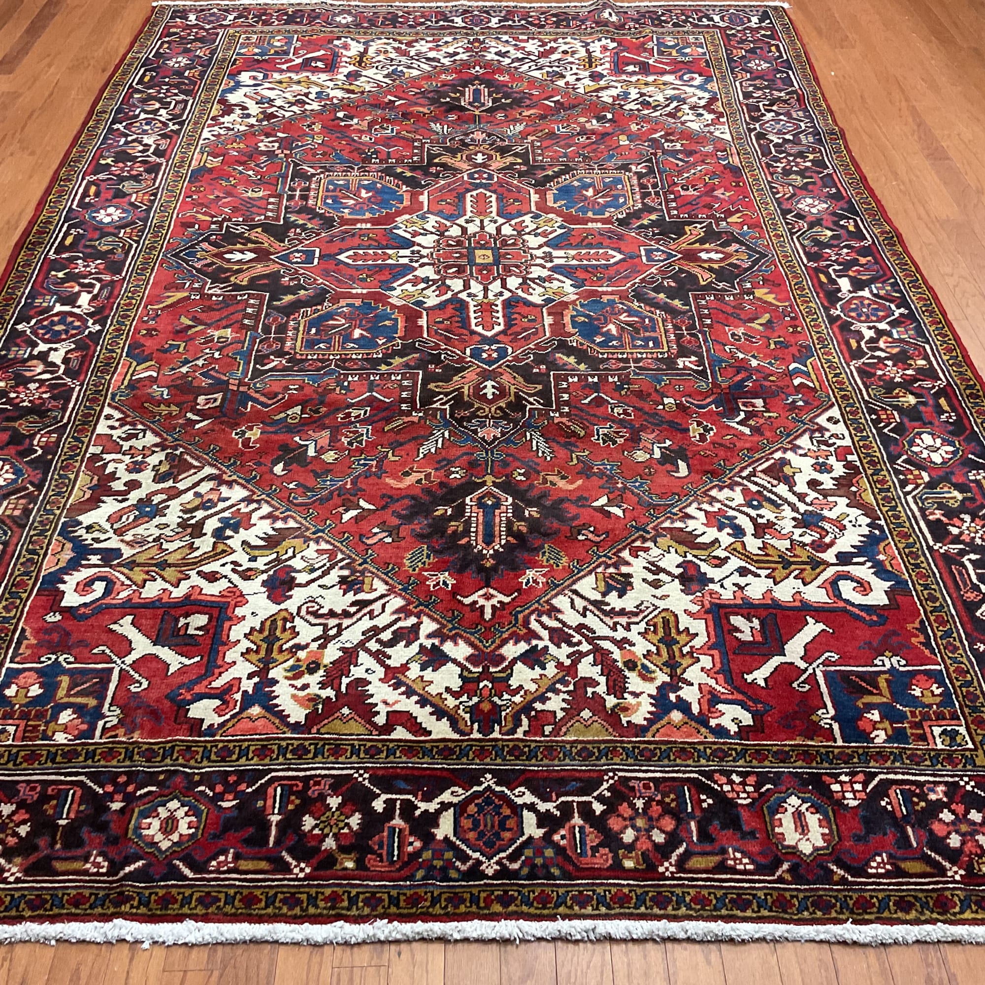 HERAT ORIENTAL Handmade Fine Heriz Rug - 7'7" x 10'7"
