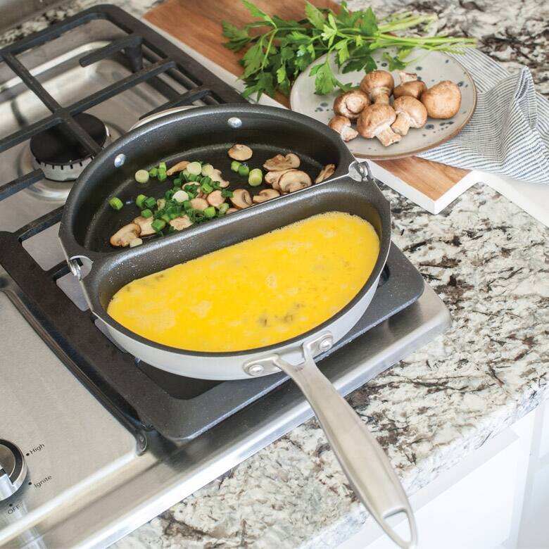 Nordic Ware Italian Frittata and Omelet Pan- Gray