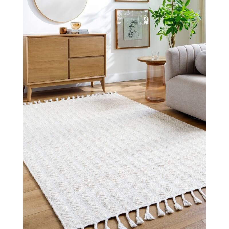 Livabliss Peony Cottage Area Rug - 6' x 9' - Off-White