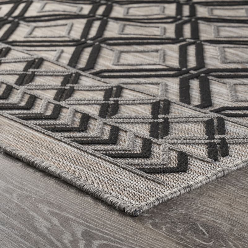Sevita Retreat Geometric Daze Indoor/Outdoor Rug