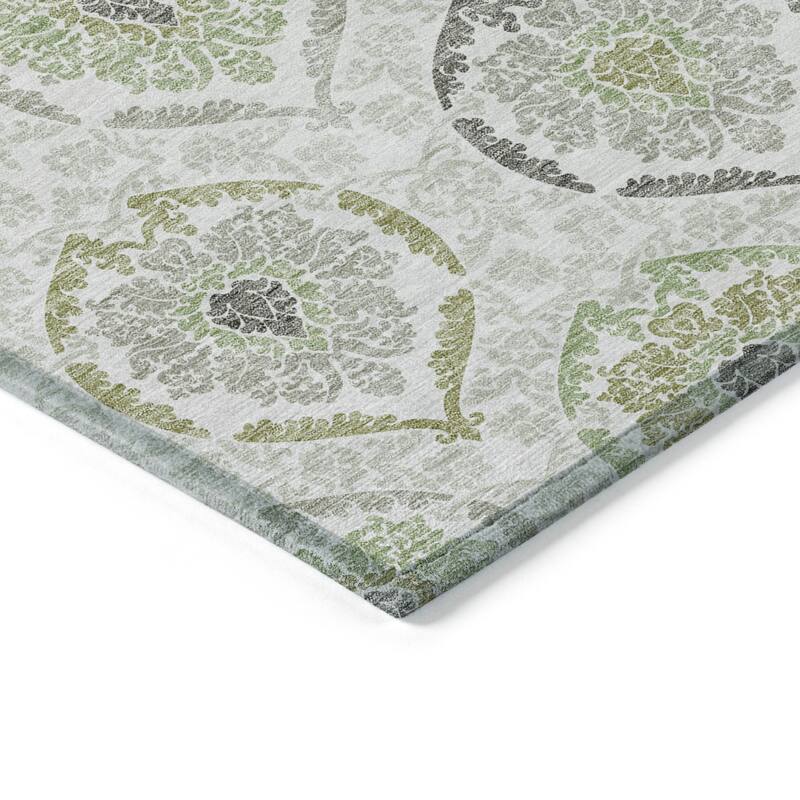 Machine Washable Indoor/ Outdoor Chantille Traditional Damask Rug