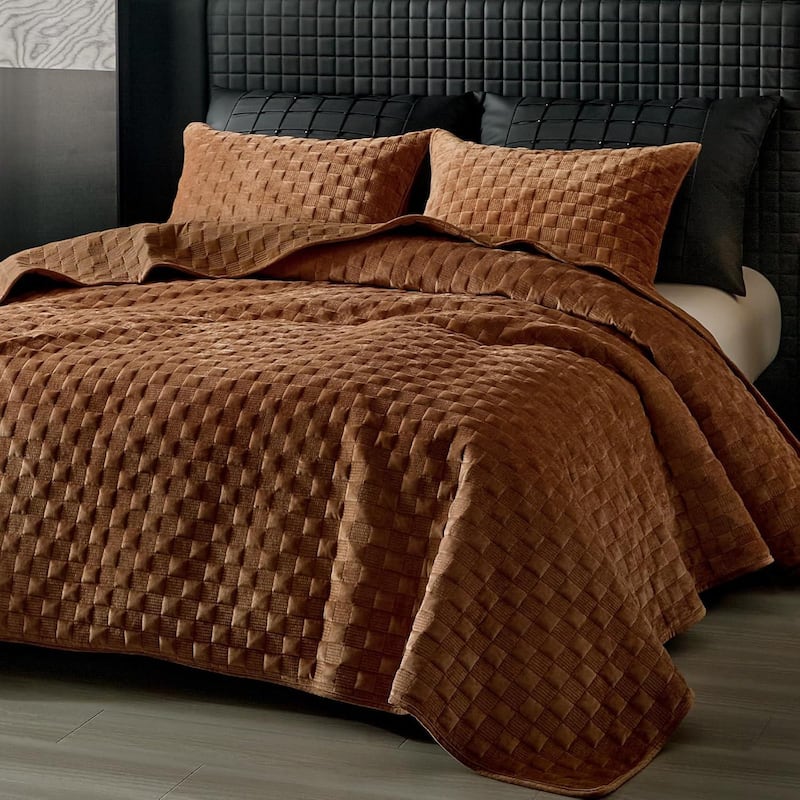 Zera MJ Brown Velvet Quilt Set with Pillowcase
