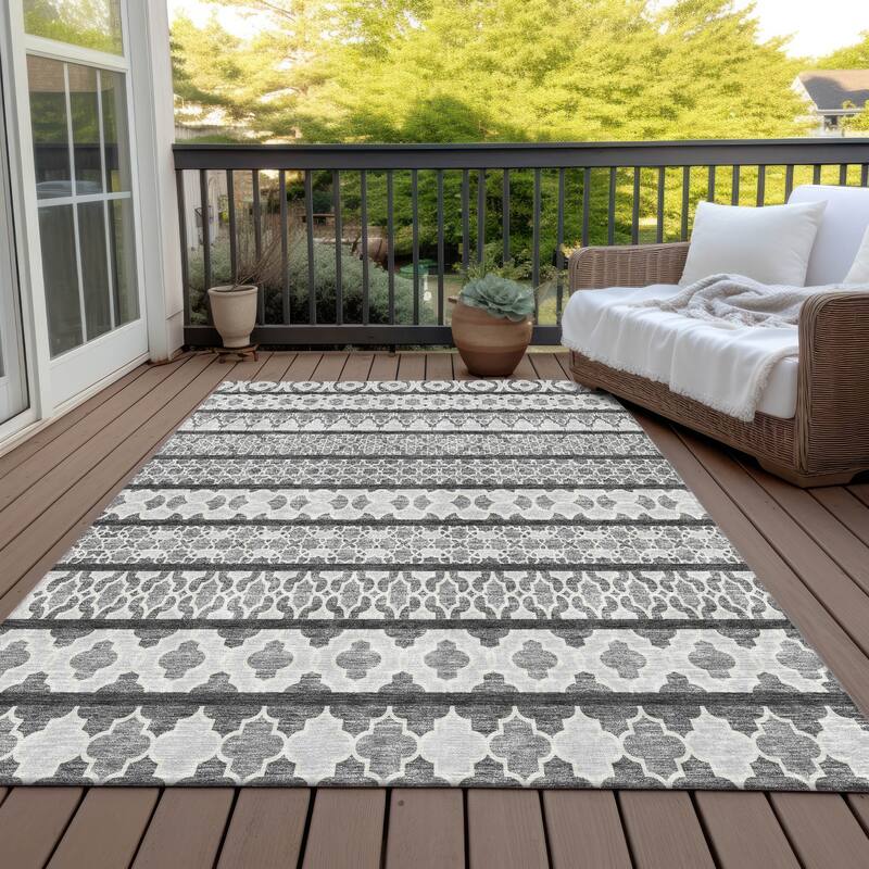 Machine Washable Indoor/ Outdoor Chantille Boho Stripe Rug - Gray - 9' x 12'