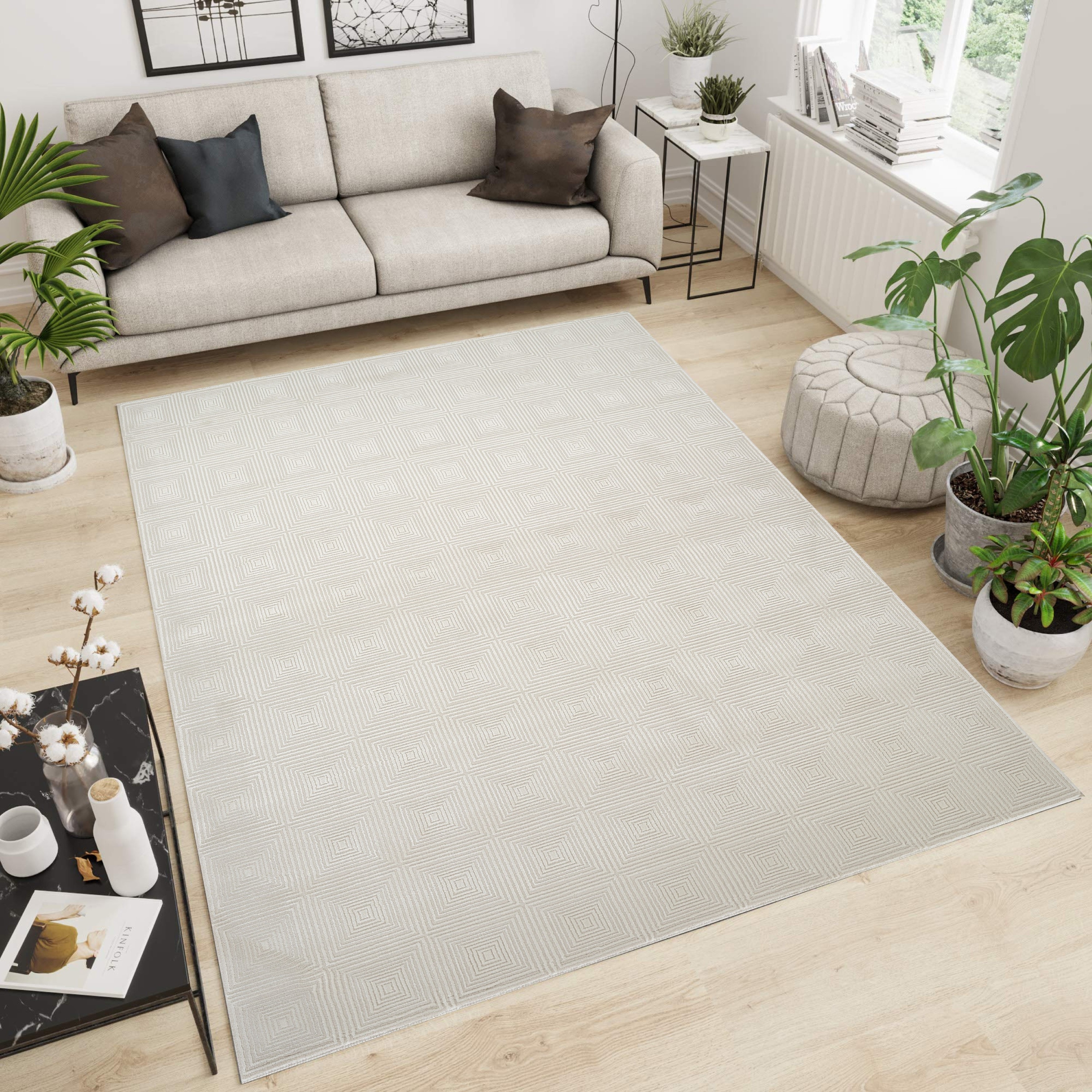 MDA Rugs Omari Collection Cream Geometric Traditional Area Rug