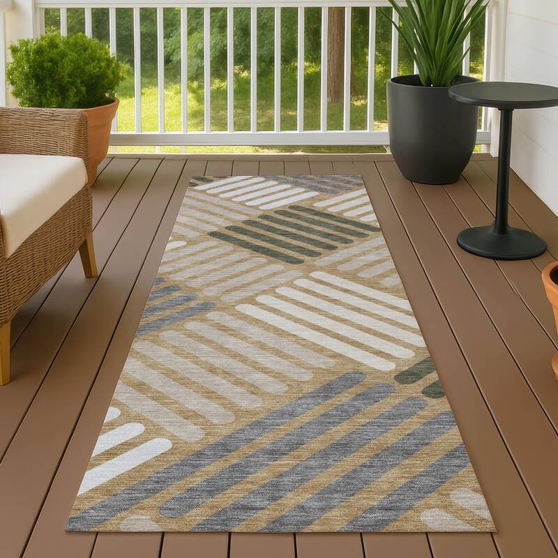 Machine Washable Indoor/ Outdoor Modern Weave Chantille Rug - Gold - 2'3" x 7'6"