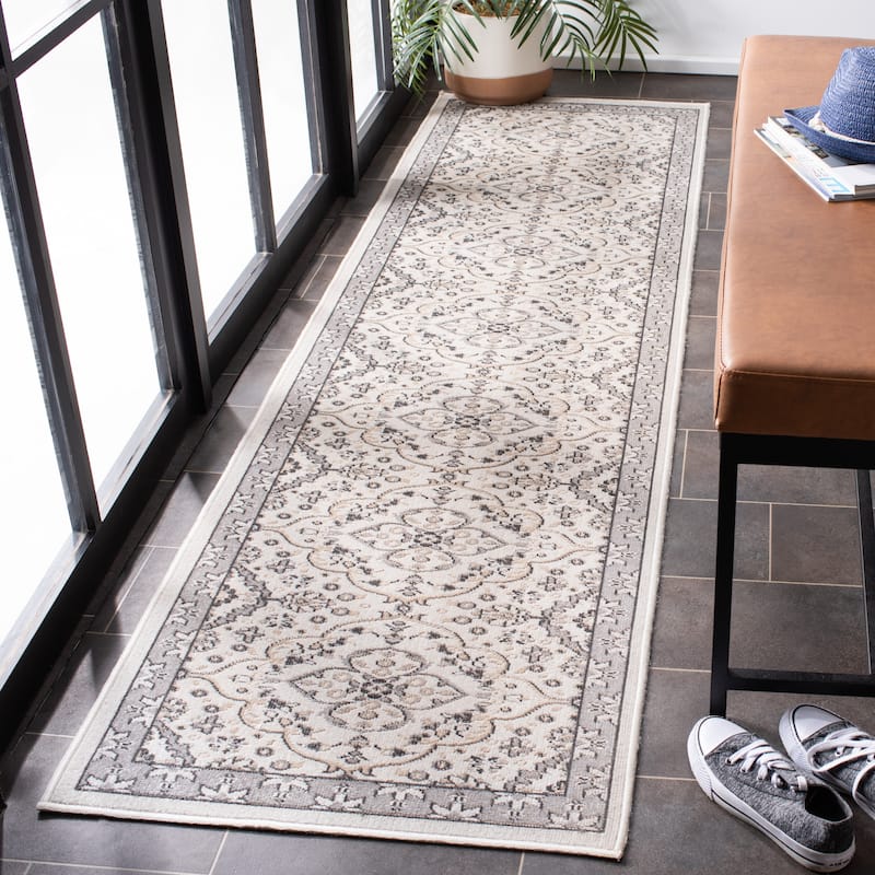 SAFAVIEH Montage Engeliene Indoor/ Outdoor Waterproof Patio Backyard Rug