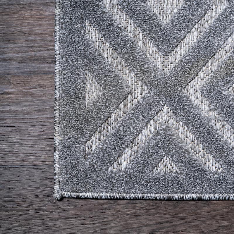 JONATHAN Y Ankara Neutral Diamond Trellis Indoor/Outdoor Area Rug
