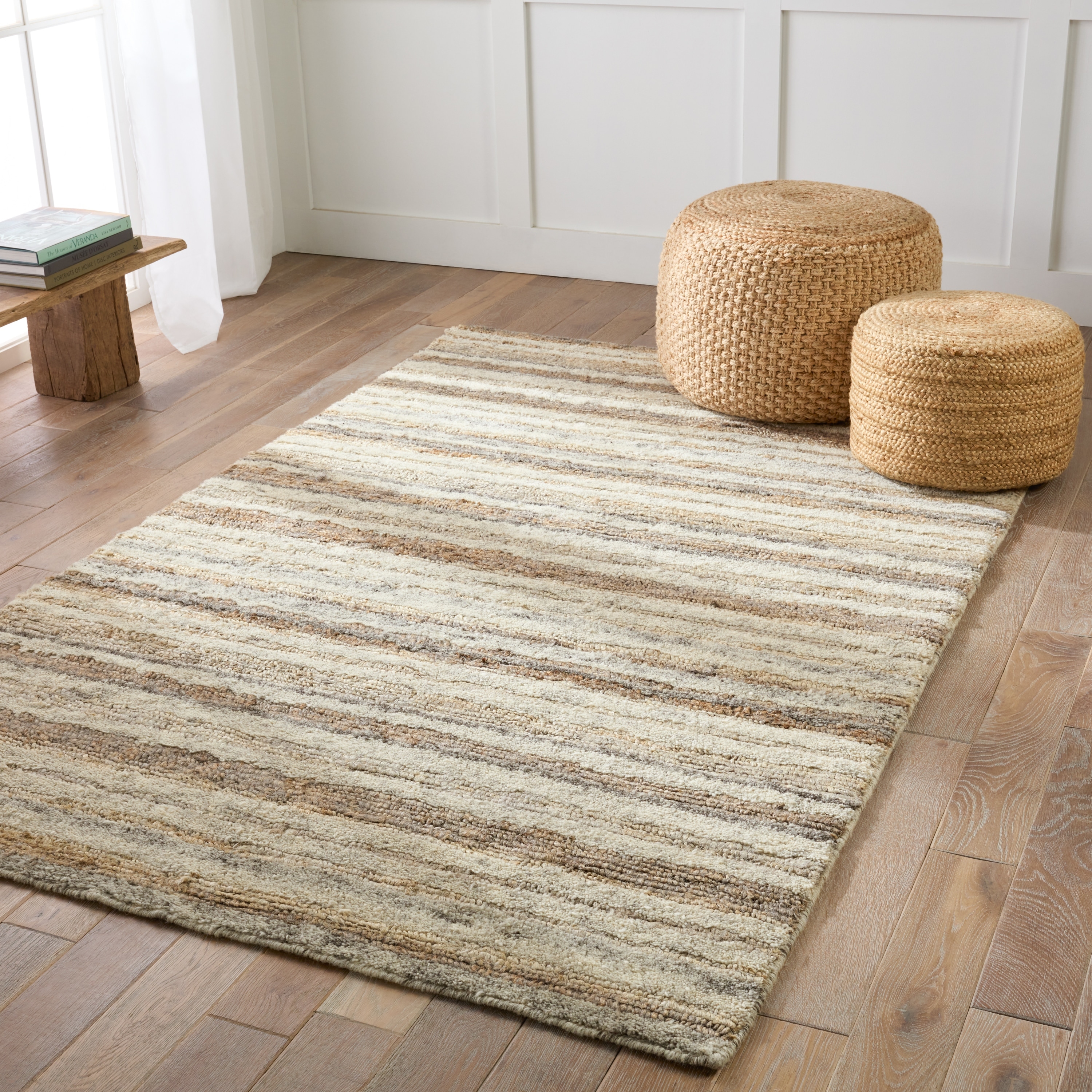Alvaro Handmade Striped Cream/ Gray Area Rug
