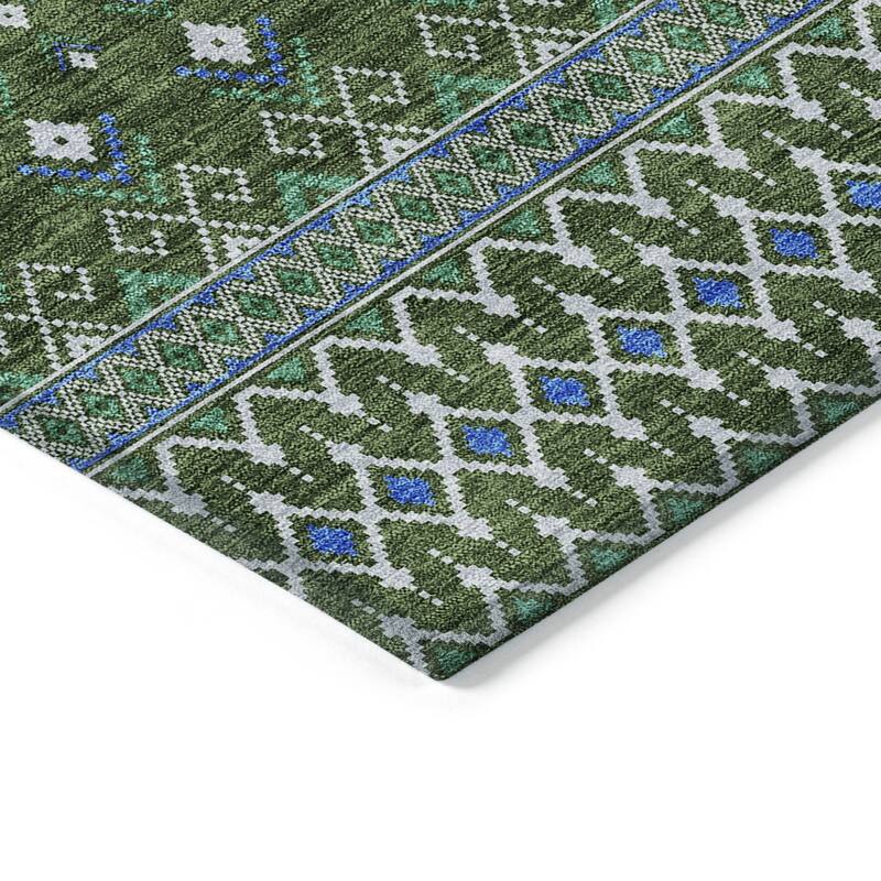 HomeRoots Tribal Transitional Rectangle Outdoor Rug