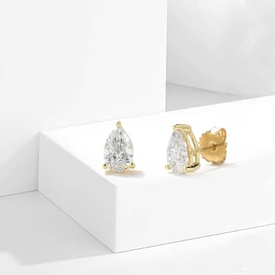 IGI Certified 1ct-2ct TDW Pear Shape Lab-Grown Diamond Solitaire Stud Earrings in 14k Gold