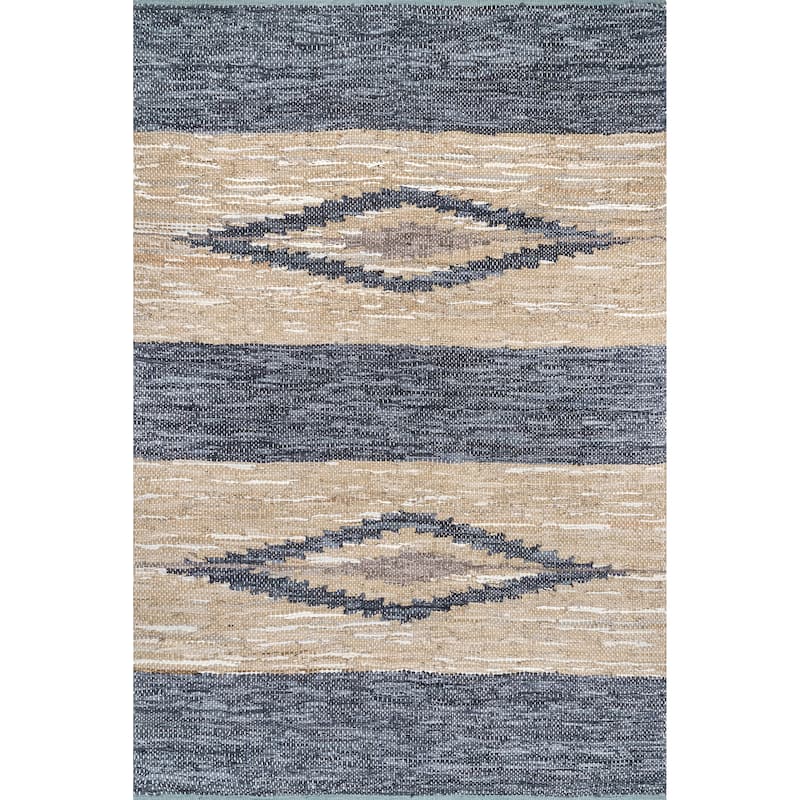Nuloom Farren Hand Woven Diamond Leather Area Rug