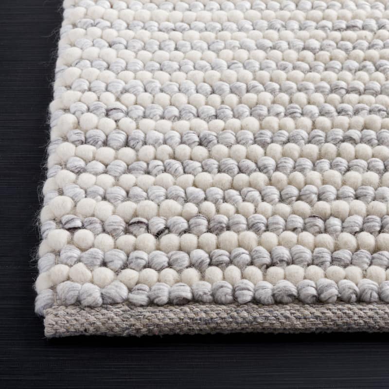 SAFAVIEH Handmade Natura Courtney Wool Rug