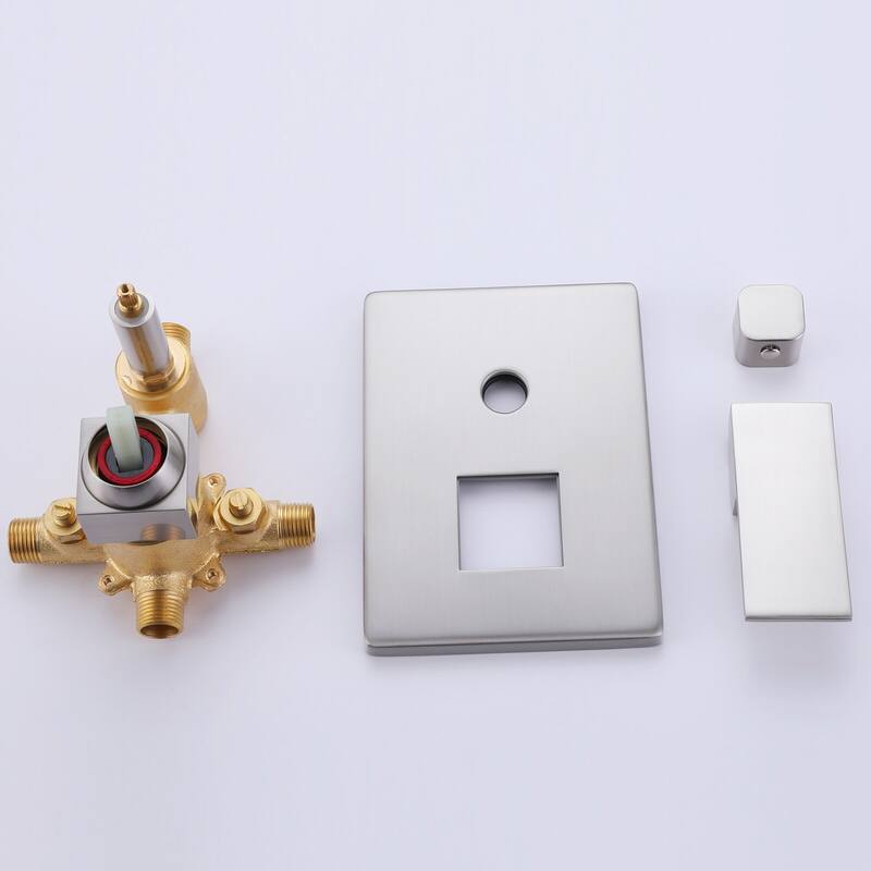 Single Handle Wall Mounted Roman Tub Faucet with Diverter and Handshower