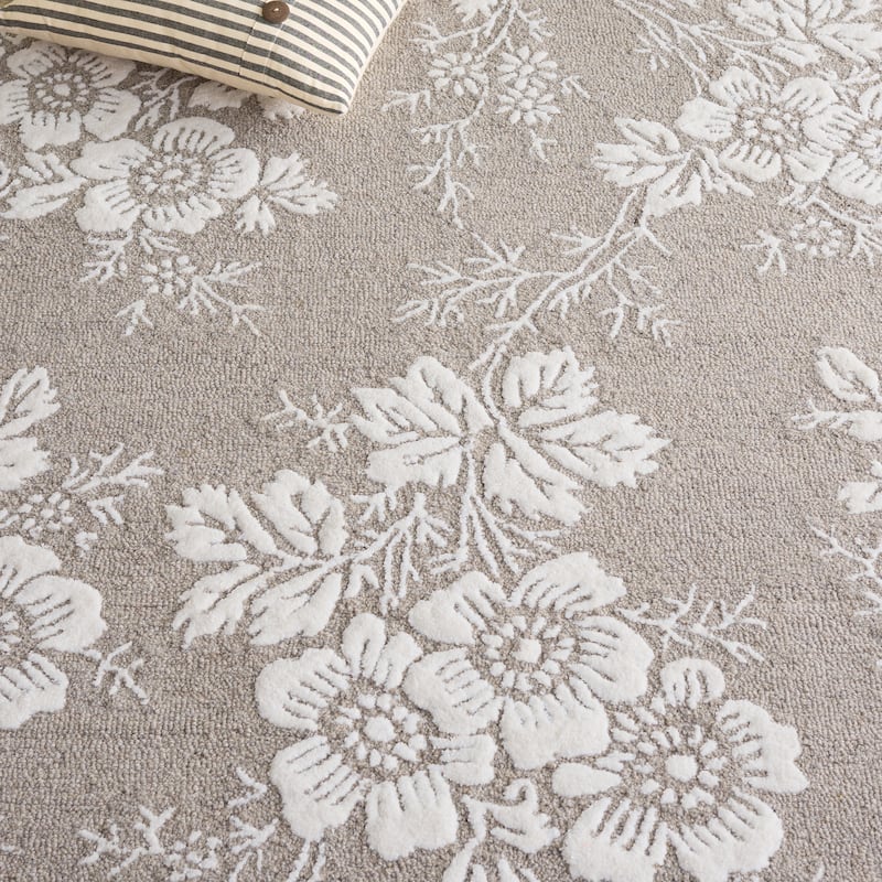 SAFAVIEH Handmade Glamour Riga Modern & Contemporary Viscose Rug