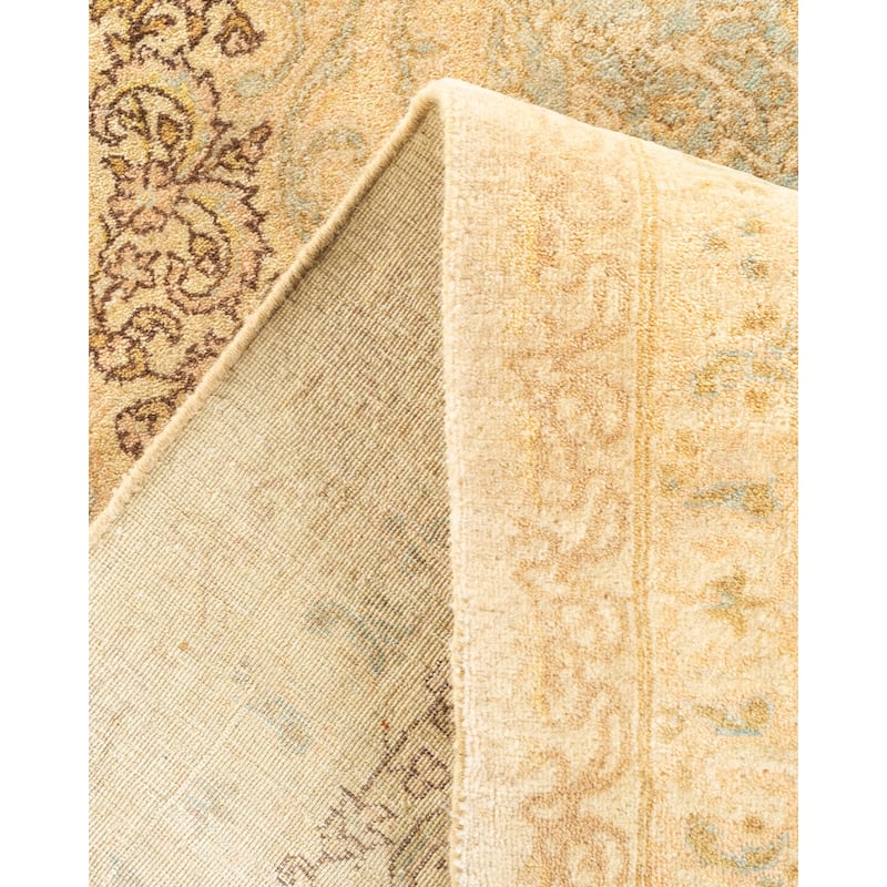 Overton Handknotted Wool Traditional Oriental Ivory Area Rug - 6' x 9'