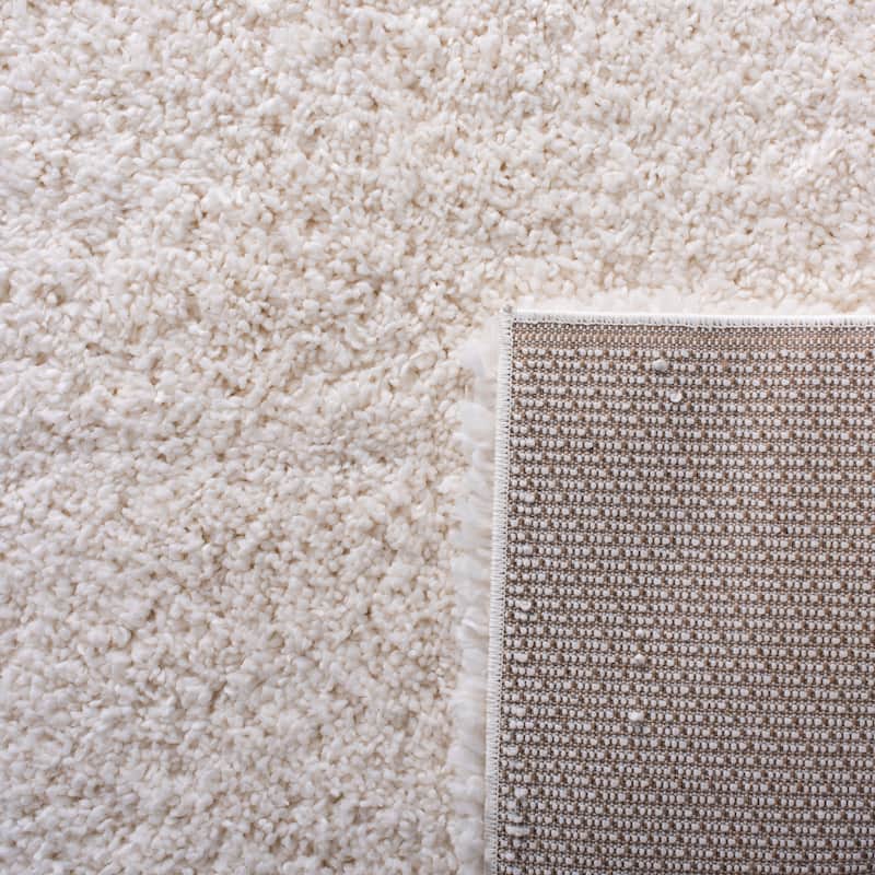 SAFAVIEH Fontana Shag Kimberlie Solid 2-inch Thick Rug
