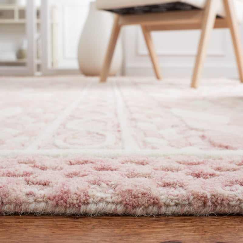 SAFAVIEH Handmade Metro Zenta Wool Rug