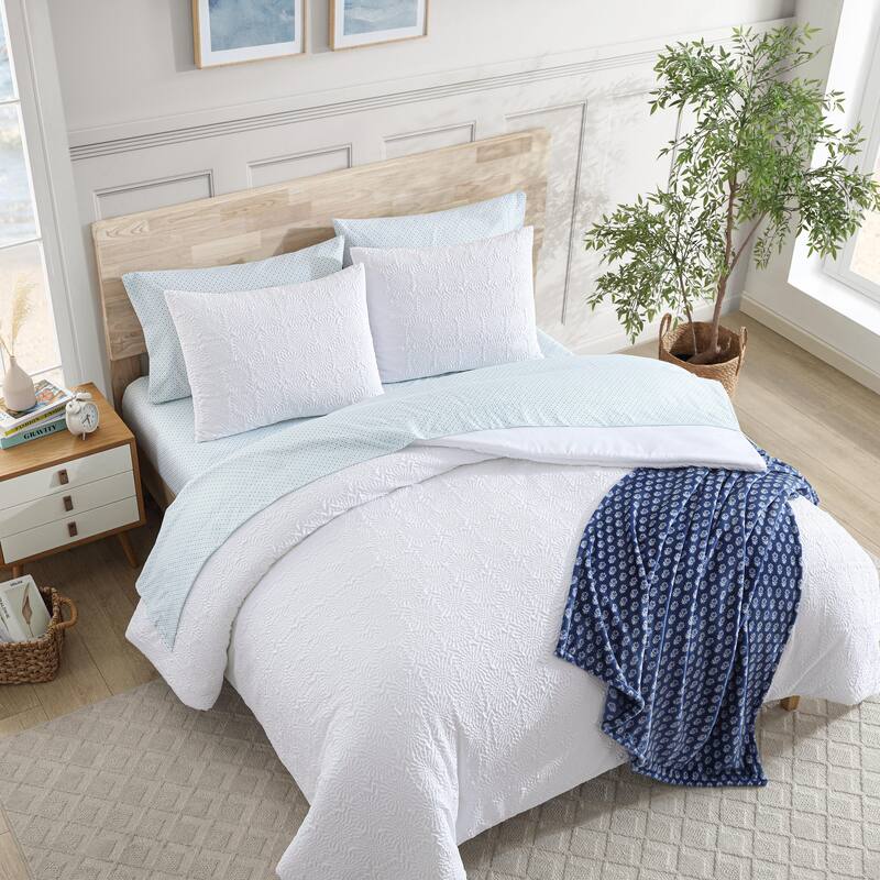 Nautica Embossed Sunflower White Comforter Bonus Set